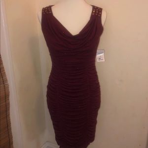 Maroon glittery dress Medium